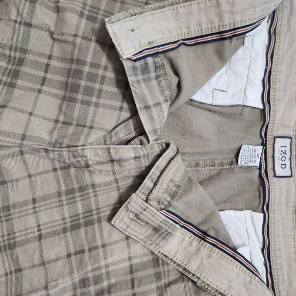 4 Pair Mens IZON patterned shorts  42W - Picture 7 of 9